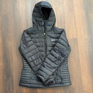 Patagonia Women's Black Hooded Puffer Jacket